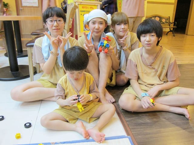 110214 ♥ 韓國 Day3 浪漫滑雪．水世界．汗蒸幕