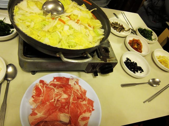 110213 ♥ 韓國 Day2 韓屋村.N首爾塔.南山公園 - 第51張圖 110213 ♥ 韓國 Day2 韓屋村.N首爾塔.南山公園