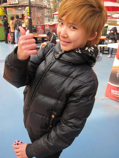 110216 ♥ 韓國 Day5 樂天世界．星光大道