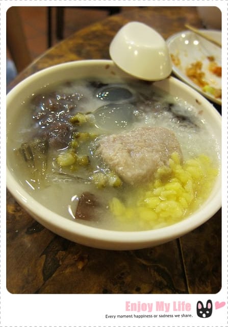 110726 ♥ 愛吃鬼貪吃筆記‧湄南小鎮吃好飽啊！