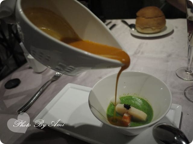 111005 ♥ 兩個人的童趣浪漫小約會‧So sweet！