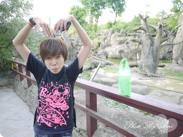 111005 ♥ 兩個人的童趣浪漫小約會‧So sweet！