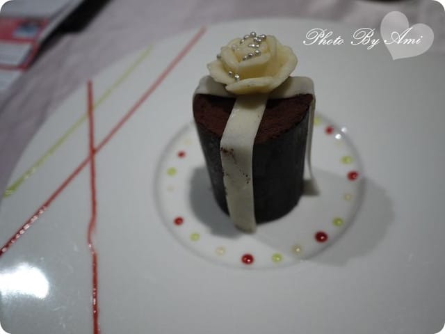 111005 ♥ 兩個人的童趣浪漫小約會‧So sweet！