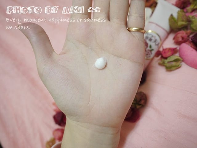 111222 ♥ 乾燥冬季絕對不能少的”小幫手”‧10款愛用護手霜評比 ♫