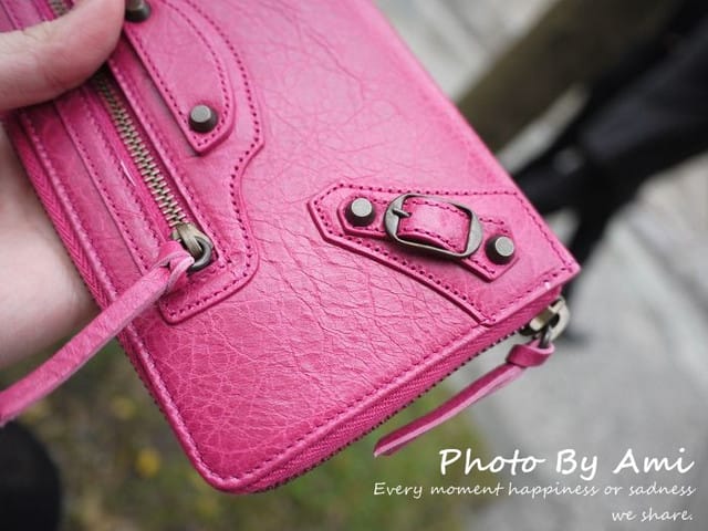 111228 ♥ Sweet Xmas‧幸福滿溢Marc By Marc JacobsXBalenciaga精品開箱 ~♫