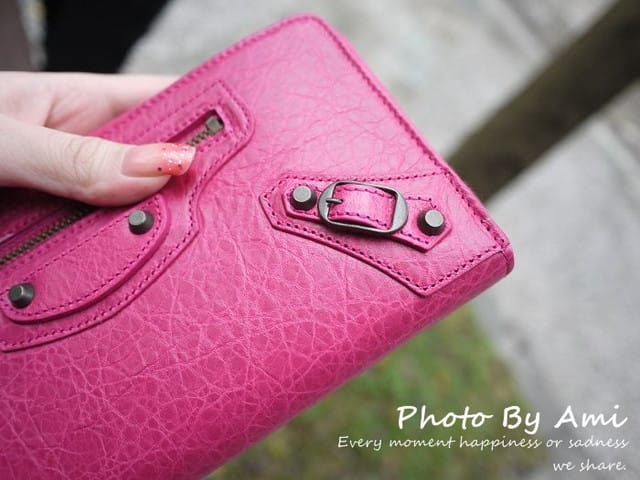 111228 ♥ Sweet Xmas‧幸福滿溢Marc By Marc JacobsXBalenciaga精品開箱 ~♫