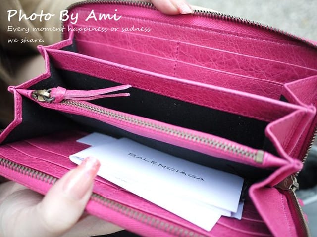 111228 ♥ Sweet Xmas‧幸福滿溢Marc By Marc JacobsXBalenciaga精品開箱 ~♫