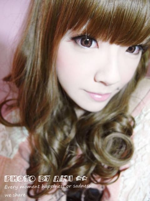 120108 ♥ 新春招好運妝容！畫上臥蠶惹人愛‧紅包拿滿滿XD