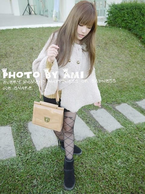 120201 ♥ 秋冬最愛的心機美襪穿搭術分享~♫ - 第14張圖 120201 ♥ 秋冬最愛的心機美襪穿搭術分享~♫