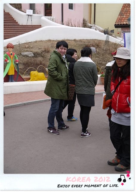 120317 ♥ 直擊！Korea型人街拍特輯‧韓妞超愛穿搭的五款單品總整理！