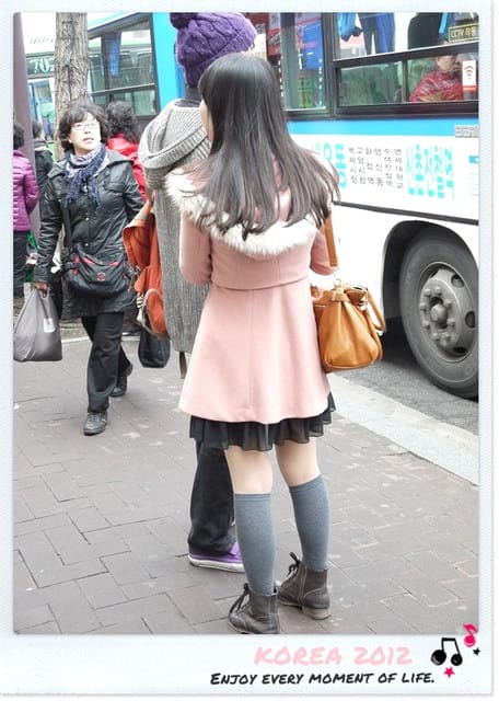 120317 ♥ 直擊！Korea型人街拍特輯‧韓妞超愛穿搭的五款單品總整理！