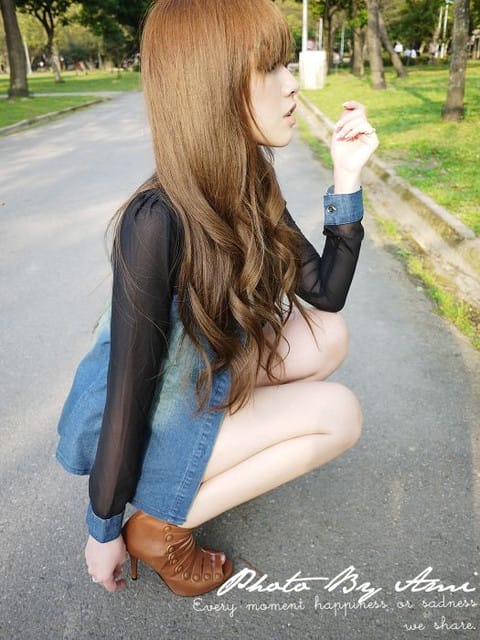 120326 ♥ 掌握春日流行關鍵字‧丹寧雪紡蕾絲露肩全入手 ♫ COOL GIRL系穿搭分享
