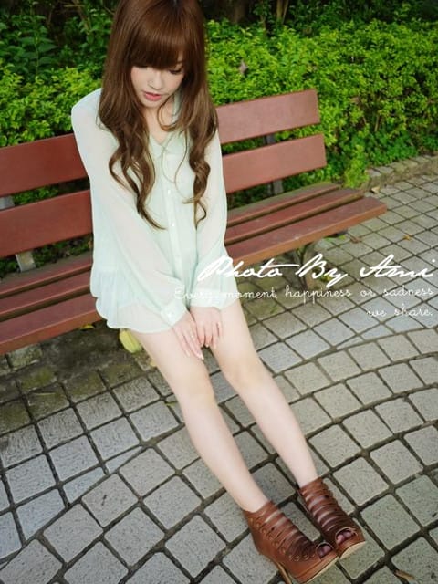 120326 ♥ 掌握春日流行關鍵字‧丹寧雪紡蕾絲露肩全入手 ♫ SWEET GIRL系穿搭分享