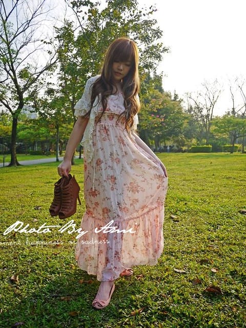 120327 ♥ SPRING唯美派穿搭‧穿上ZIZA綻放春浪漫 ♫ - 第4張圖 120327 ♥ SPRING唯美派穿搭‧穿上ZIZA綻放春浪漫 ♫