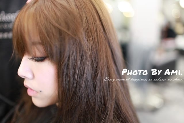 120701 ♥ 七月新髮色‧好愛我的超顯白霧面亞麻灰~♫