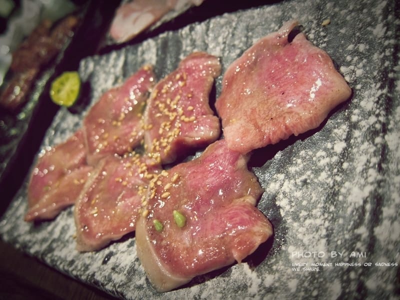 121103 ♥ 無肉不歡!燒肉一筋炭火燒肉居酒屋 ♫ - 第46張圖 121103 ♥ 無肉不歡!燒肉一筋炭火燒肉居酒屋 ♫