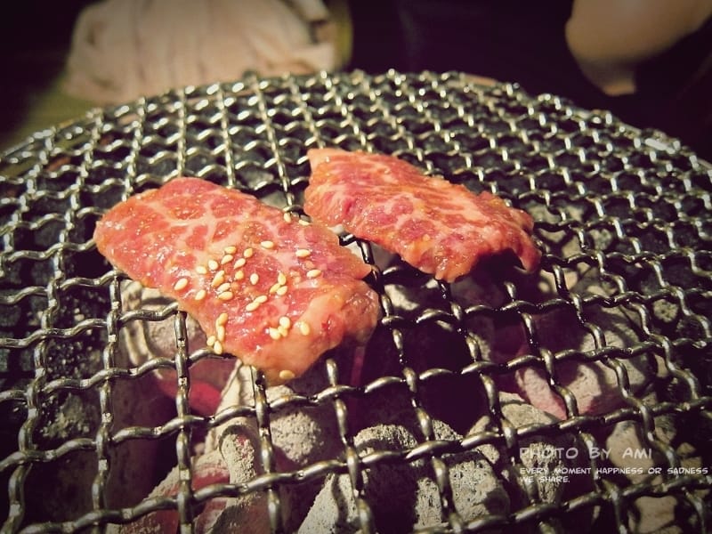 121103 ♥ 無肉不歡!燒肉一筋炭火燒肉居酒屋 ♫ - 第33張圖 121103 ♥ 無肉不歡!燒肉一筋炭火燒肉居酒屋 ♫