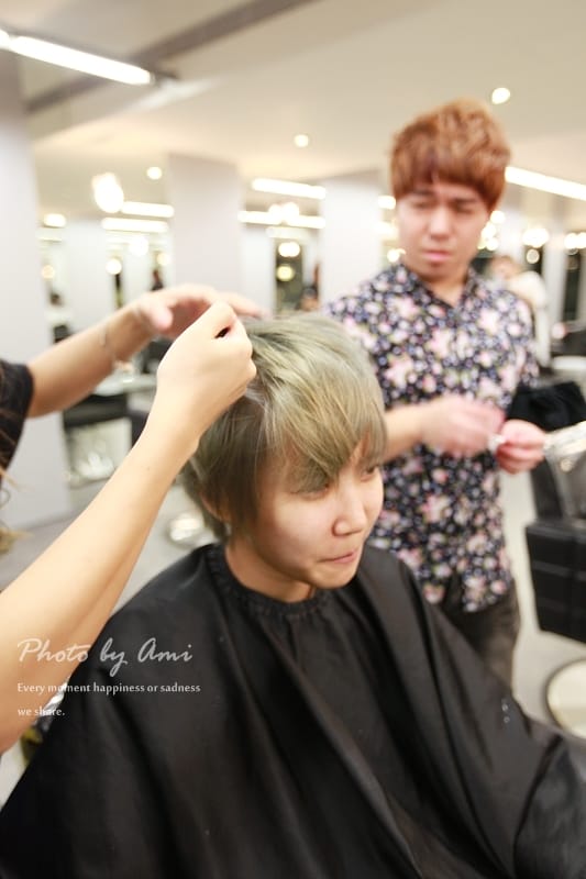 121110 ♥ 顯白上相新髮型‧今年秋冬我迷上了質感葡萄酒紅色 ♫