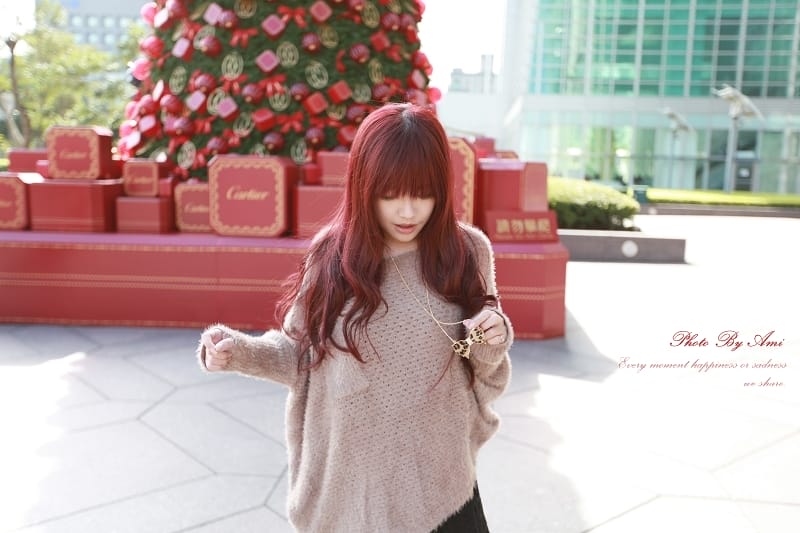 121221 ♥ 聖誕跨年都要一直甜美下去‧穿上軟綿綿毛毛單品我們去約會吧 ♫