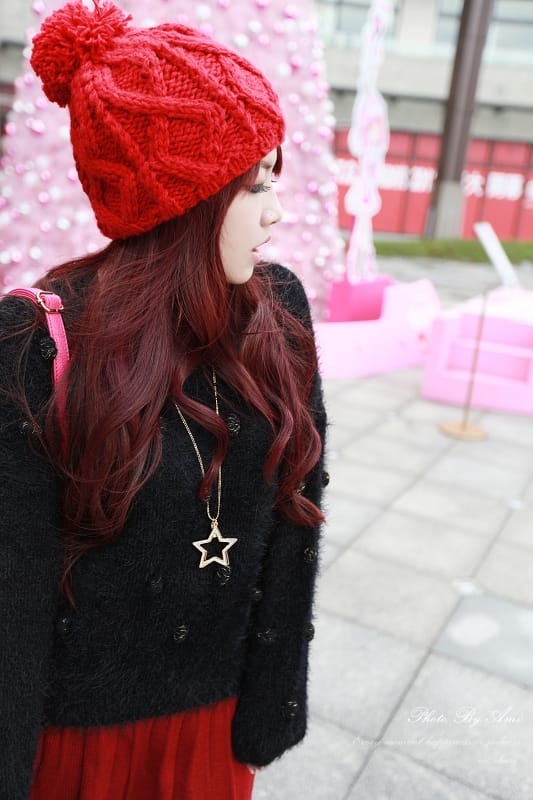 121221 ♥ 聖誕跨年都要一直甜美下去‧穿上軟綿綿毛毛單品我們去約會吧 ♫