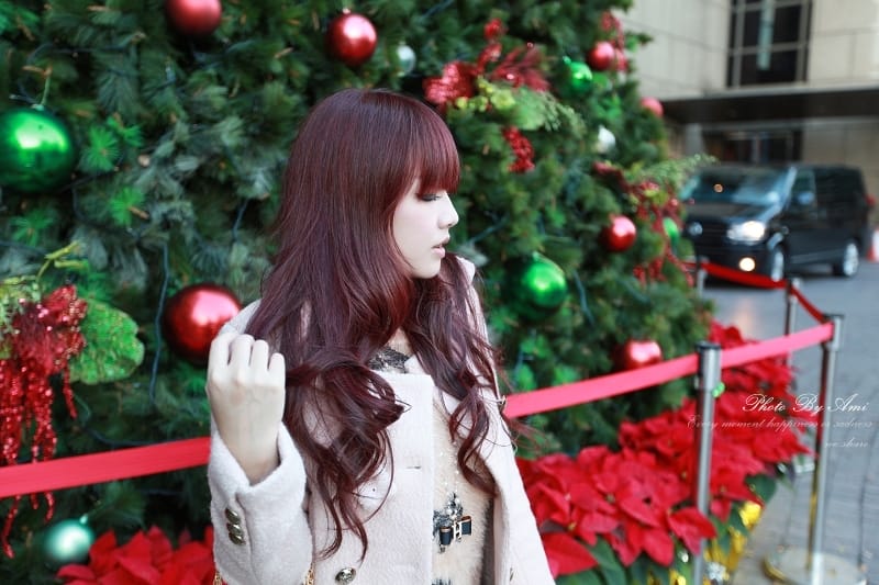 121221 ♥ 聖誕跨年都要一直甜美下去‧穿上軟綿綿毛毛單品我們去約會吧 ♫