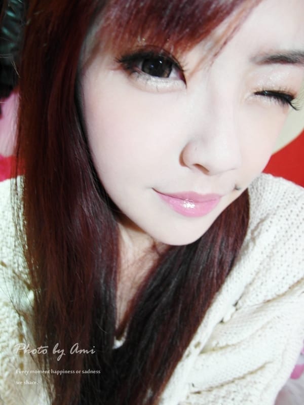 121230 ♥ 歡慶年末‧來點不一樣的深邃感妝容吧~♫