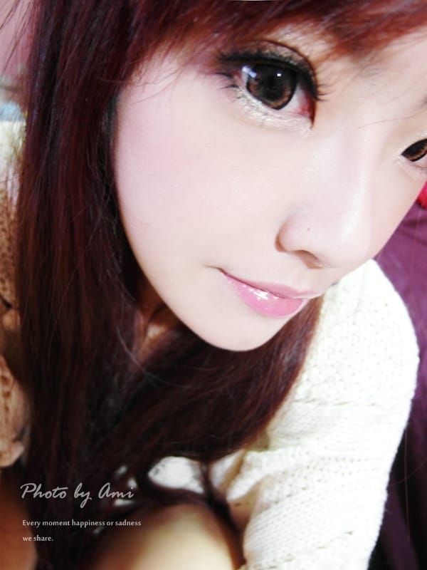 121230 ♥ 歡慶年末‧來點不一樣的深邃感妝容吧~♫