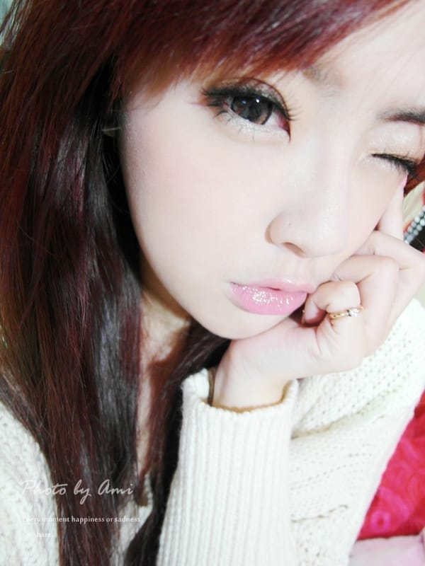 121230 ♥ 歡慶年末‧來點不一樣的深邃感妝容吧~♫