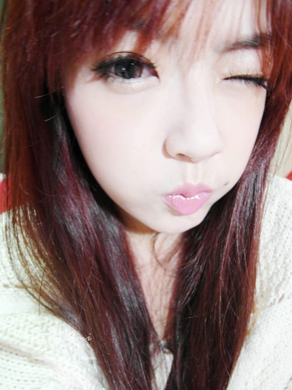 121230 ♥ 歡慶年末‧來點不一樣的深邃感妝容吧~♫