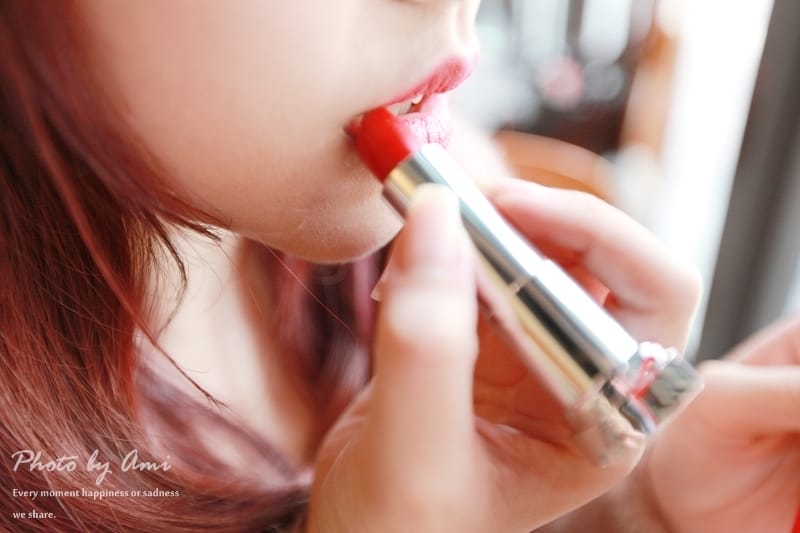 121231 ♥ 閃耀紅瓷光輕誘惑。媚比琳極綻色漾采唇膏三色分享 ♫ - 第24張圖 121231 ♥ 閃耀紅瓷光輕誘惑。媚比琳極綻色漾采唇膏三色分享 ♫