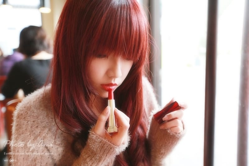 121231 ♥ 閃耀紅瓷光輕誘惑。媚比琳極綻色漾采唇膏三色分享 ♫ - 第16張圖 121231 ♥ 閃耀紅瓷光輕誘惑。媚比琳極綻色漾采唇膏三色分享 ♫