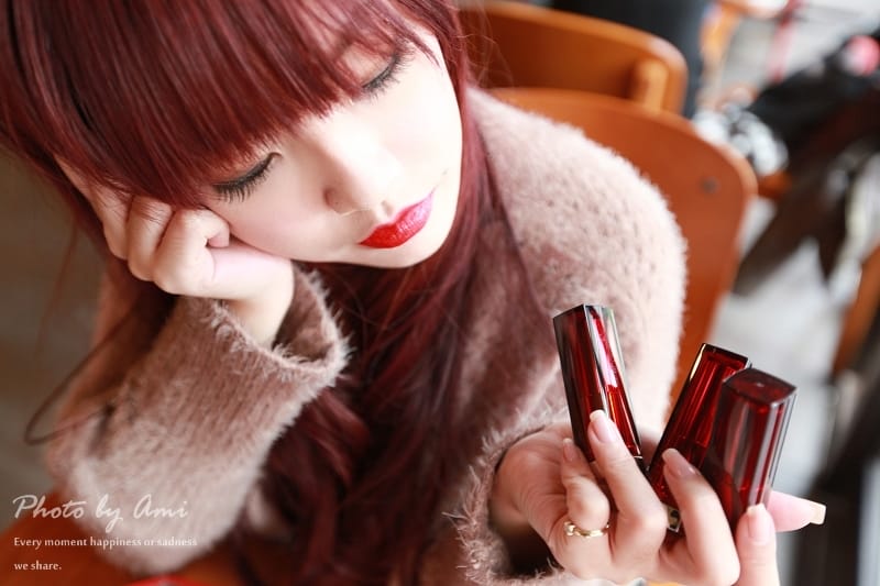 121231 ♥ 閃耀紅瓷光輕誘惑。媚比琳極綻色漾采唇膏三色分享 ♫ - 第18張圖 121231 ♥ 閃耀紅瓷光輕誘惑。媚比琳極綻色漾采唇膏三色分享 ♫
