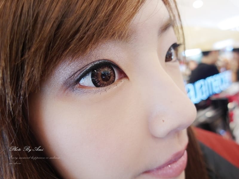 130228 ♥ 春天就是要恣意玩色。LAURA MERCIER 2013春妝分享 ♫