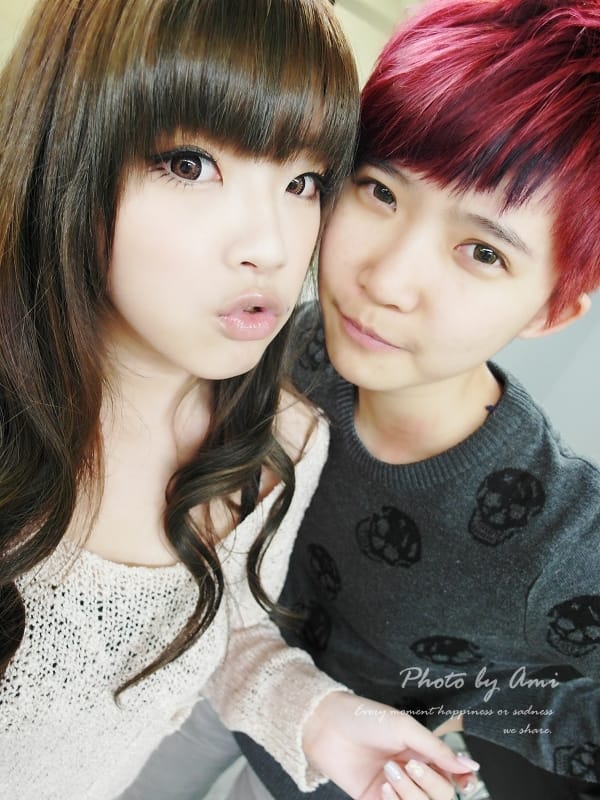 130302 ♥ 新年新氣象從頭髮開始！從暖系紅髮回到冷系亞麻灰棕~♫