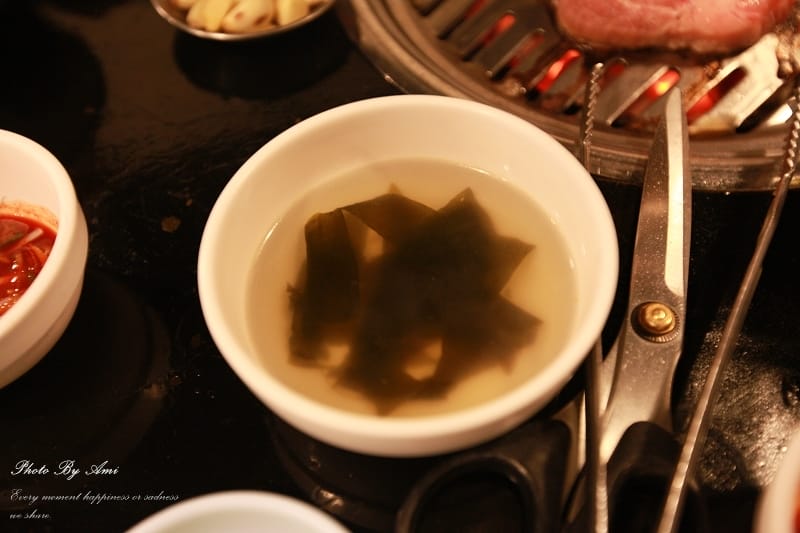 130405 ♥ 七天六夜首爾自由行Day2。新村食堂→逛逛梨大 ♫