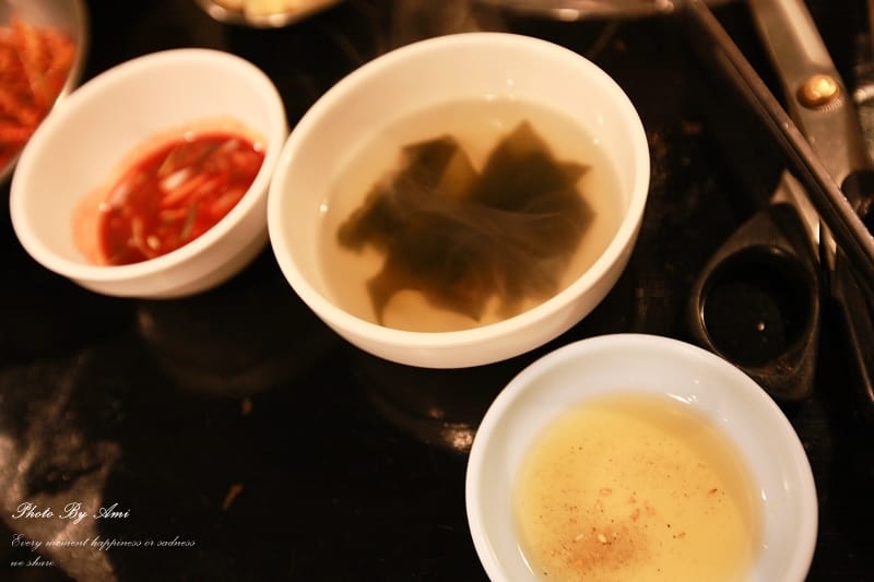 130405 ♥ 七天六夜首爾自由行Day2。新村食堂→逛逛梨大 ♫