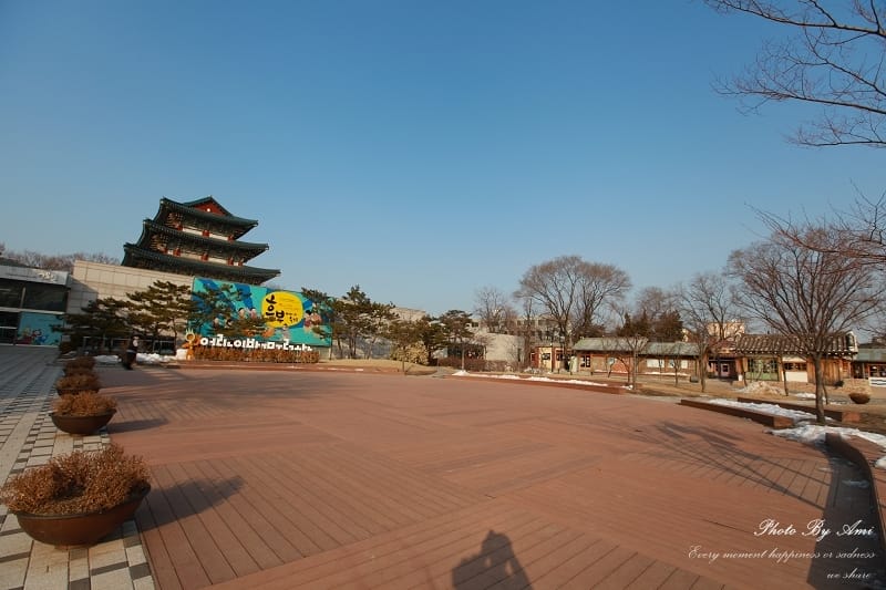130414 ♥ 七天六夜首爾自由行Day3。土俗村蔘雞湯→景福宮→三清洞 ♫ - 第47張圖 130414 ♥ 七天六夜首爾自由行Day3。土俗村蔘雞湯→景福宮→三清洞 ♫