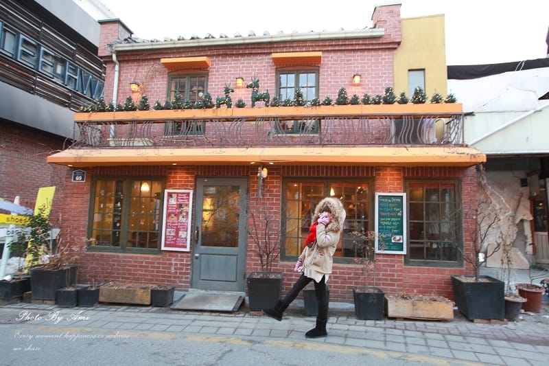 130414 ♥ 七天六夜首爾自由行Day3。土俗村蔘雞湯→景福宮→三清洞 ♫ - 第76張圖 130414 ♥ 七天六夜首爾自由行Day3。土俗村蔘雞湯→景福宮→三清洞 ♫