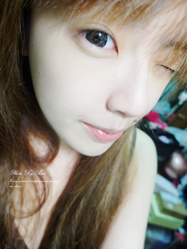 130524 ♥ 超迷人的玫瑰香氛完美妝容。SKIN79玻尿酸玫瑰保濕BB霜 ♫