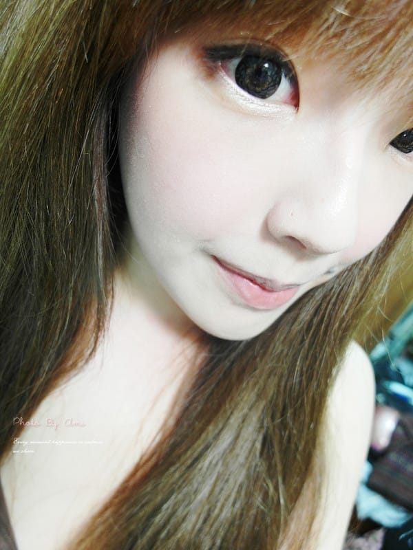 130613 ♥ 伊麗莎白雅頓完美紐約彩妝系列。打造天生美肌般的低調質感妝容 ♫