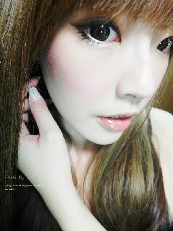 130613 ♥ 伊麗莎白雅頓完美紐約彩妝系列。打造天生美肌般的低調質感妝容 ♫