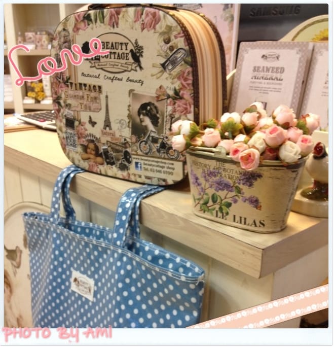 130614 ♥ 每天都在玩的日系出品製圖APP。超可愛Snapeee ♫ 文末抽抽獎