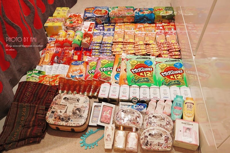 130616 ♥ 泰國曼谷自由行。誇張好買的滿箱戰利品特輯 ♫