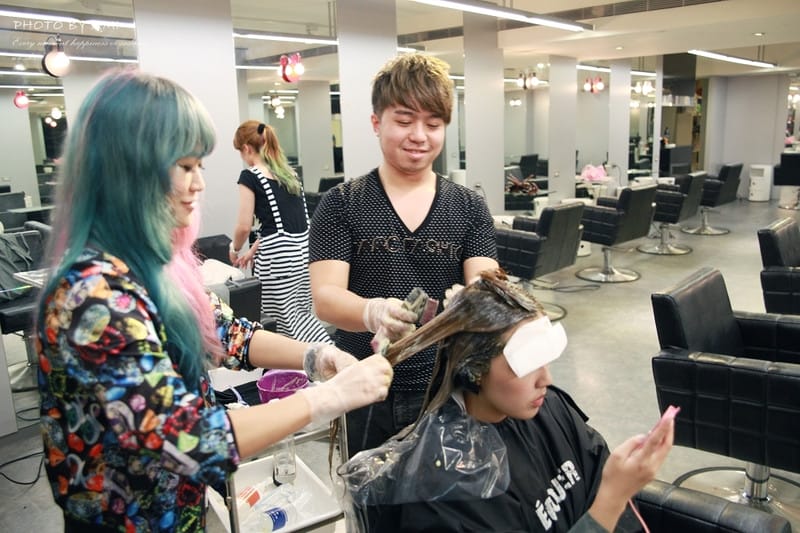 130726 ♥ 本季的玩色變髮日記。Écouter Hair ♫