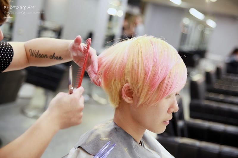 130726 ♥ 本季的玩色變髮日記。Écouter Hair ♫