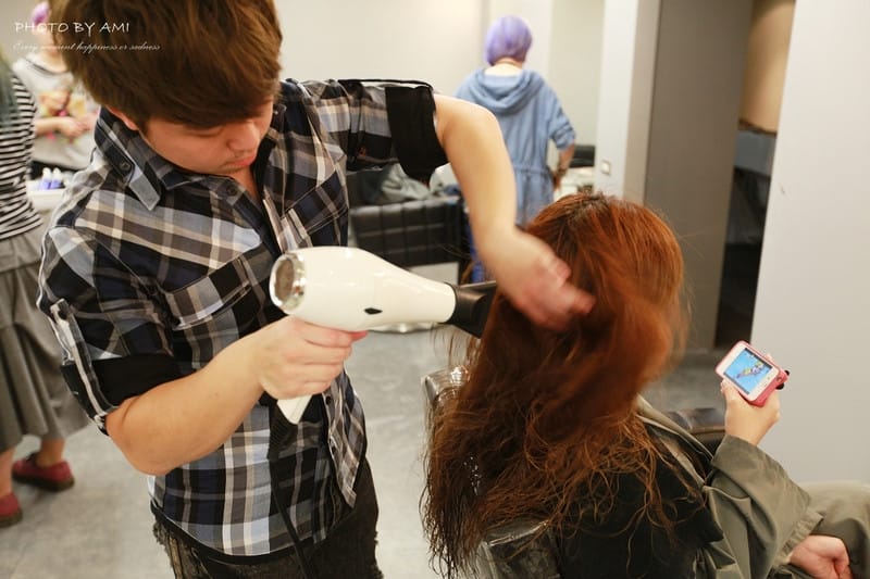 130726 ♥ 本季的玩色變髮日記。Écouter Hair ♫