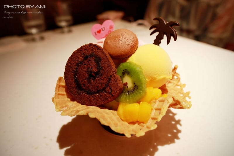 130801 ♥ 姊妹情侶約會新發現。甜蜜蜜IOU Café ♫ - 第22張圖 130801 ♥ 姊妹情侶約會新發現。甜蜜蜜IOU Café ♫
