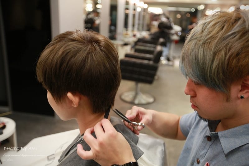 130819 ♥ 仲夏新髮色就愛輕盈質感棕。Écouter Hair ♫