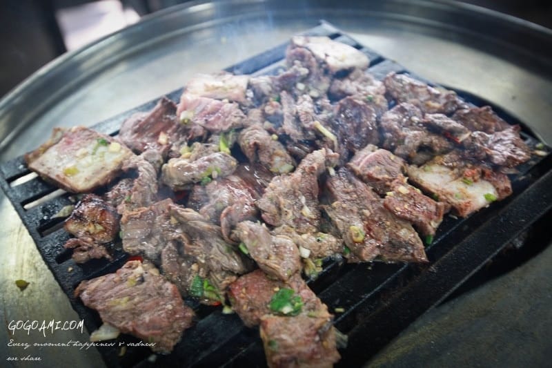 140204 ♥ 七天六夜首爾自由行Day5。新村站著吃烤肉→明洞全州中央會館→南山N首爾塔 ♫ - 第13張圖 IMG_0796