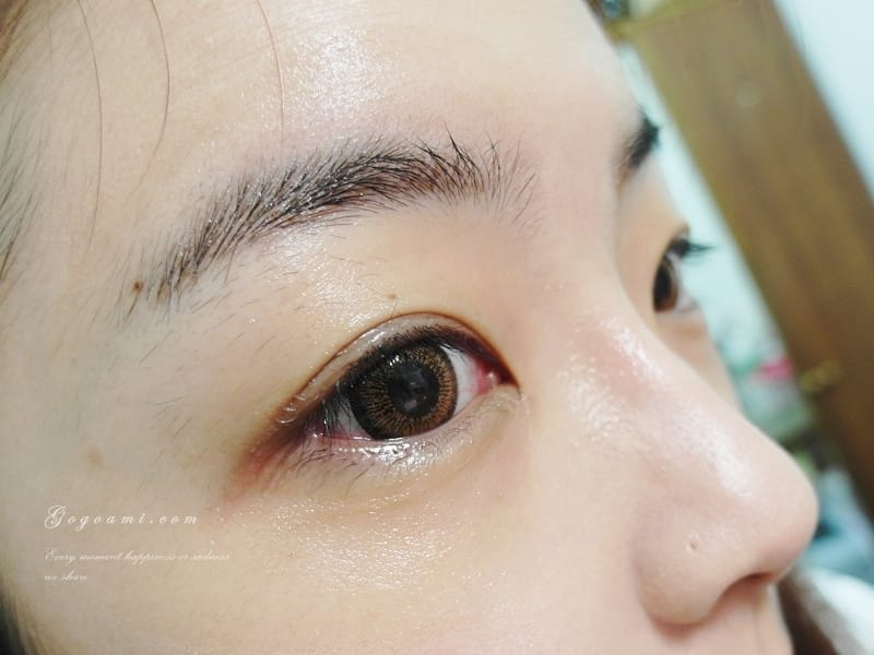 140404 ♥ 必蒐好物。Miss Hana花娜小姐不暈染防水眼線膠筆推出鐵盒精裝版啦 ♫ - 第23張圖 SAM_0390